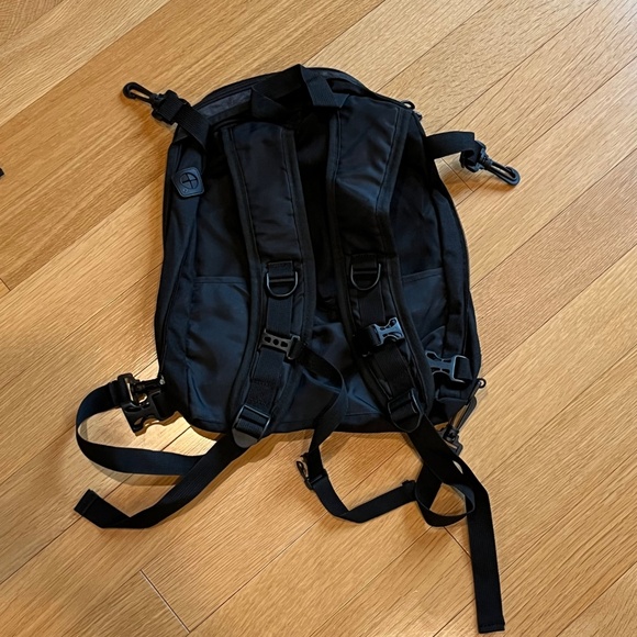 Gelert 55L & 15L Companion Rucksacks - Picture 7 of 7